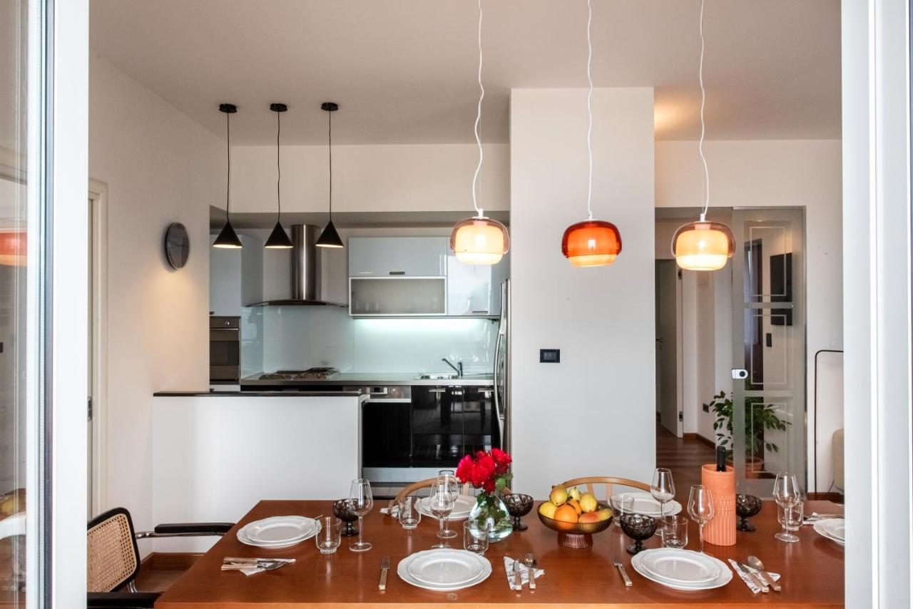 Airy Seafront 1920S Apartment Split Bagian luar foto
