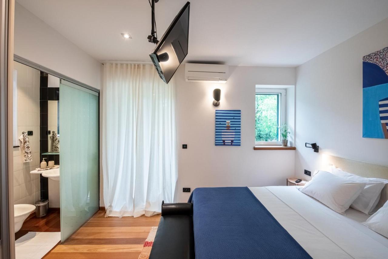 Airy Seafront 1920S Apartment Split Bagian luar foto