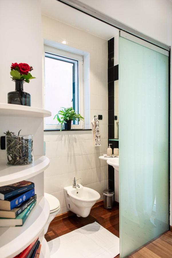 Airy Seafront 1920S Apartment Split Bagian luar foto
